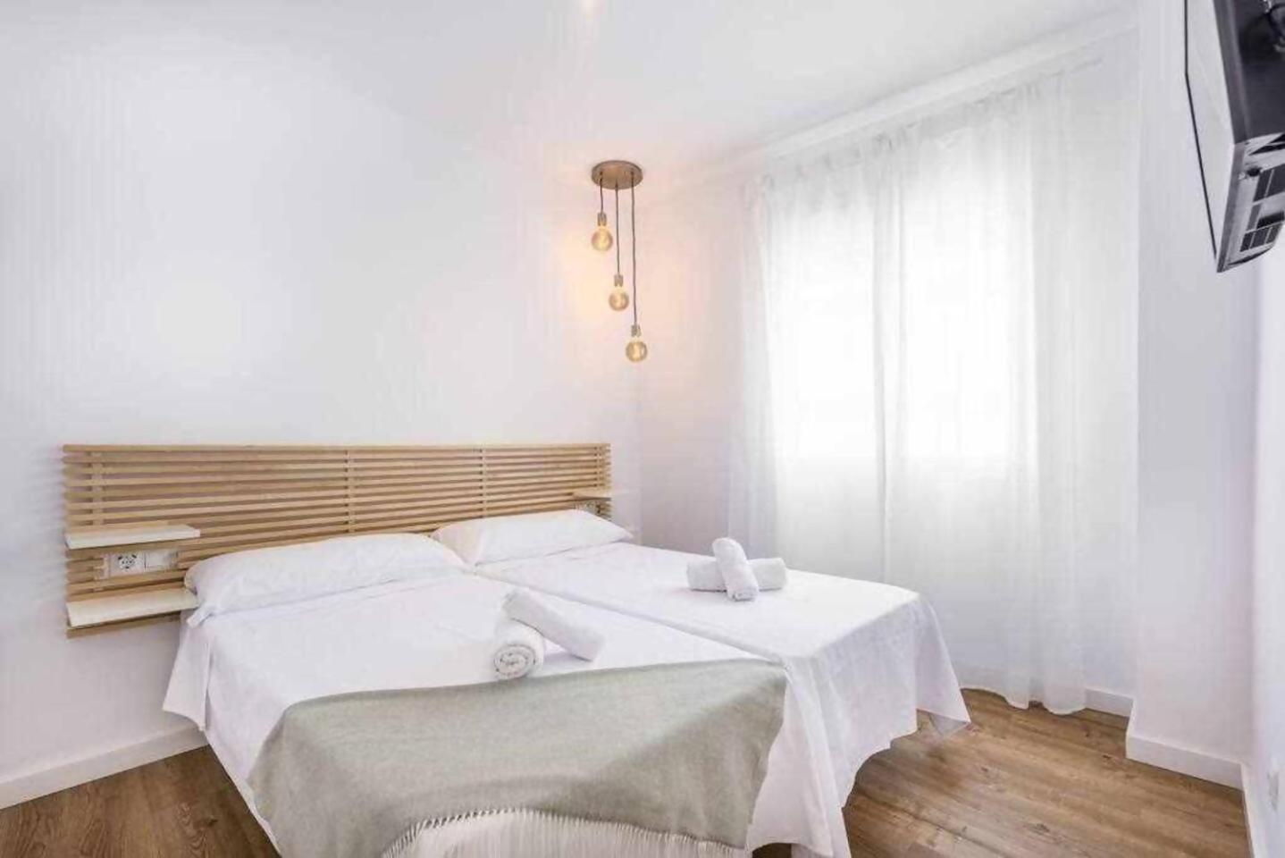 Precioso Apartamento En El Centro De Нерха Екстер'єр фото